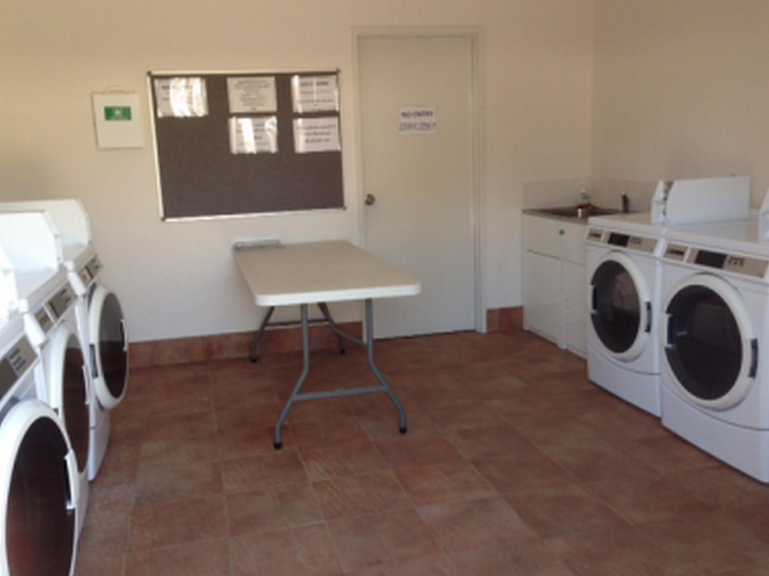 Derby Lodge Motel Luaran gambar