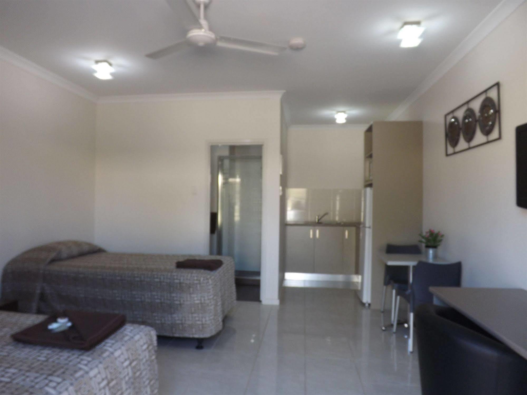 Derby Lodge Motel Luaran gambar